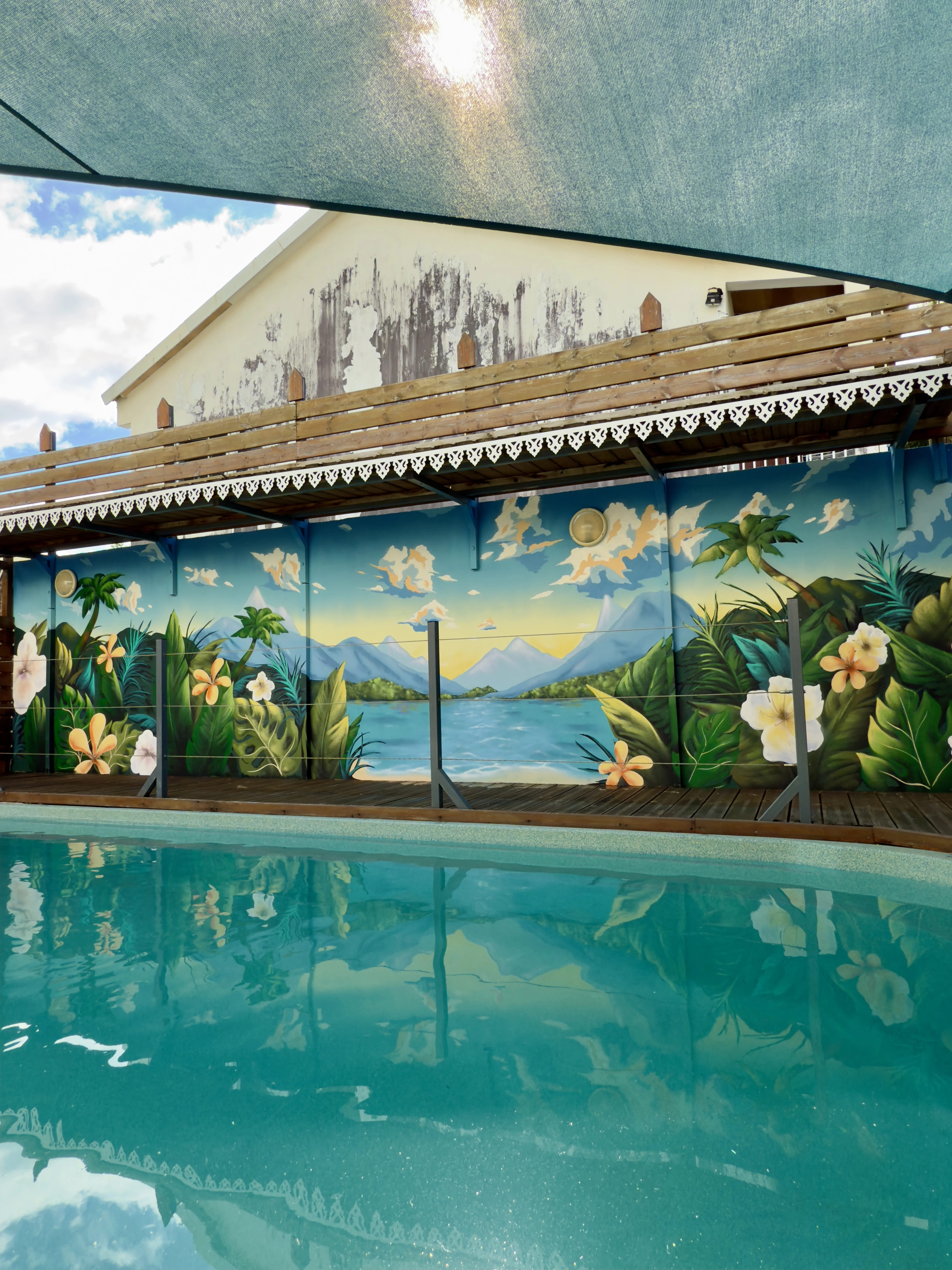 Fresque tropicale grand format extérieure — Clem&Natha La Réunion